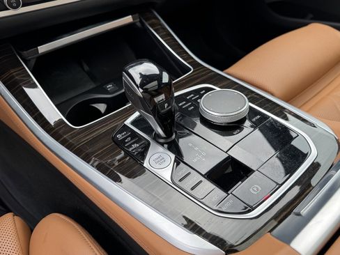 Used 2023 BMW X5 xDrive40i w/ Premium Package image 14