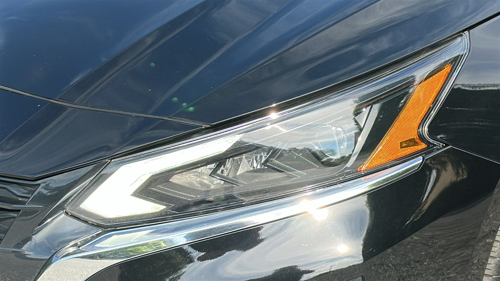 Certified 2023 Nissan Altima 2.5 S FWD image 3