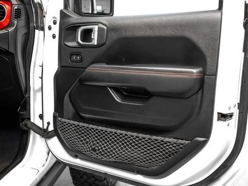 Used 2021 Jeep Wrangler Unlimited Rubicon AWD/4WD image 37
