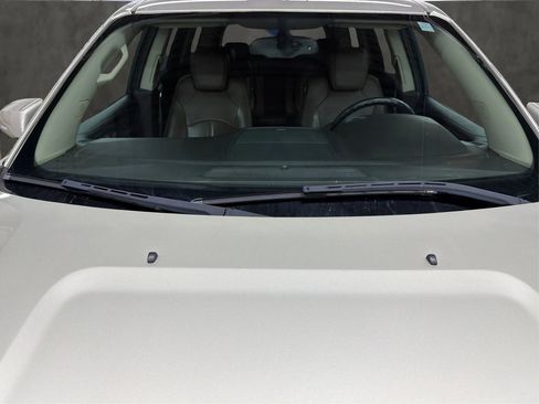 Used 2016 GMC Acadia SLT FWD image 42
