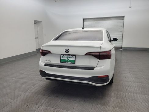 Used 2024 Volkswagen Jetta Sport FWD image 7