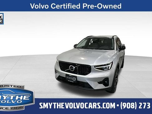 Certified 2023 Volvo XC40 B5 Plus w/ Protection Package Premier AWD/4WD image 1
