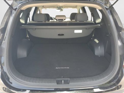 Used 2022 Hyundai Santa Fe SEL FWD image 9