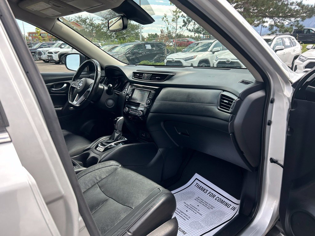 Used 2018 Nissan Rogue SL AWD/4WD image 11