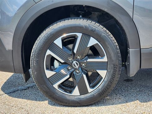 New 2025 Nissan Kicks SV w/ SV Premium Package image 7