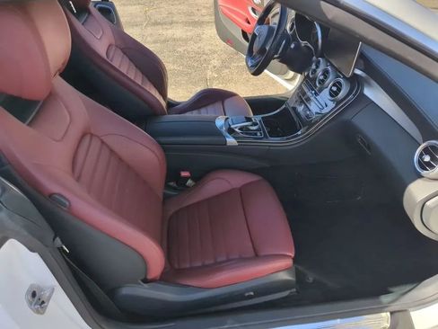 Used 2017 Mercedes-Benz C 300 4MATIC Cabriolet image 4
