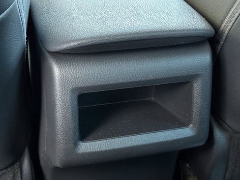 Certified 2022 Toyota Camry SE image 17