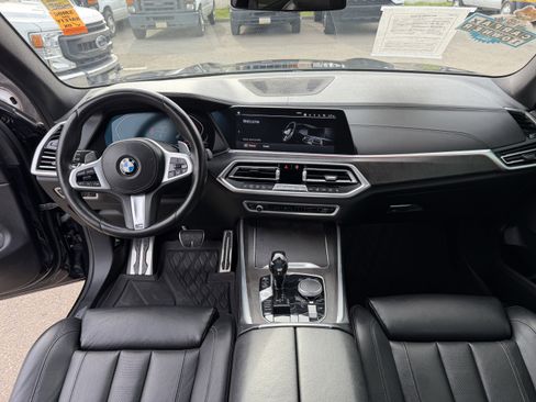 Used 2020 BMW X5 xDrive40i w/ M Sport Package image 15