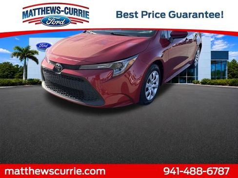 Used 2020 Toyota Corolla LE FWD image 7