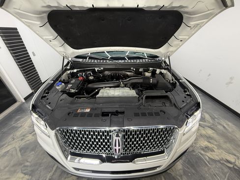 Used 2022 Lincoln Navigator Reserve w/ Equipment Group 201A image 34