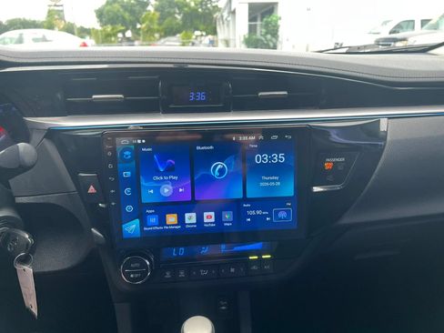 Used 2014 Toyota Corolla S FWD image 10