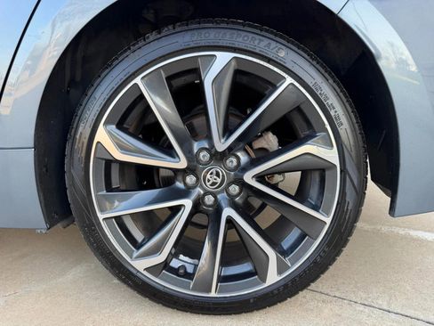 Used 2020 Toyota Corolla SE FWD image 24