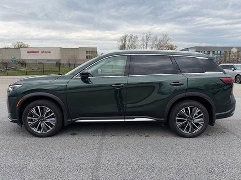 Certified 2026 INFINITI QX60 Luxe w/ Cargo Package image 4