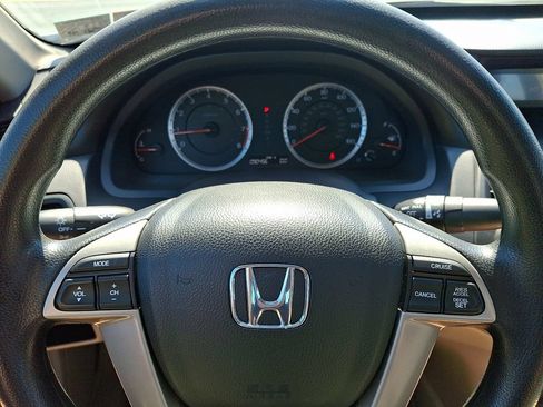 Used 2012 Honda Accord LX image 17