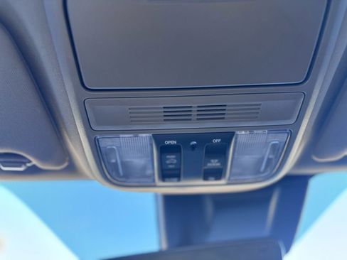 Used 2019 Honda Odyssey EX-L image 31