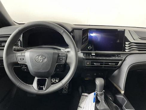 New 2026 Toyota Camry SE image 12