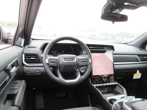 New 2027 GMC Terrain Elevation FWD image 11