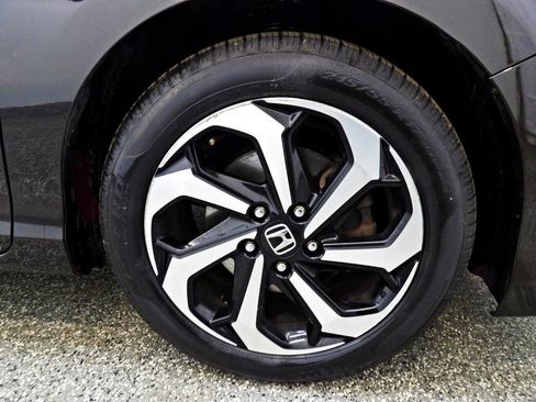 Used 2017 Honda Accord EX-L image 22