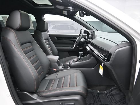 Used 2025 Honda CR-V Sport Touring image 34