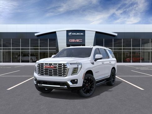 New 2026 GMC Yukon Denali w/ Denali Reserve Package AWD/4WD image 9