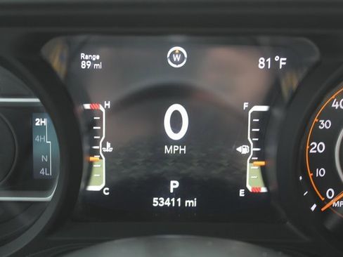 Used 2024 Jeep Wrangler Sport S image 25