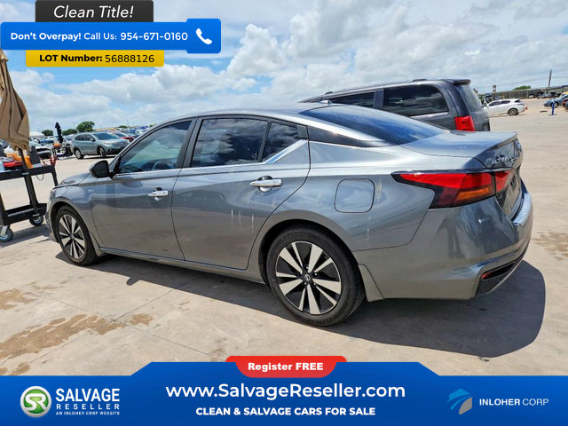Used 2021 Nissan Altima 2.5 SV FWD image 3