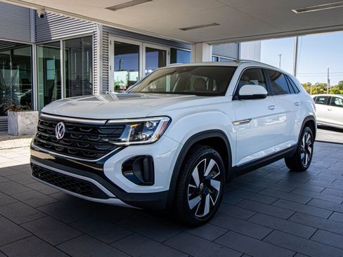 New 2026 Volkswagen Atlas Cross Sport SEL AWD/4WD image 13