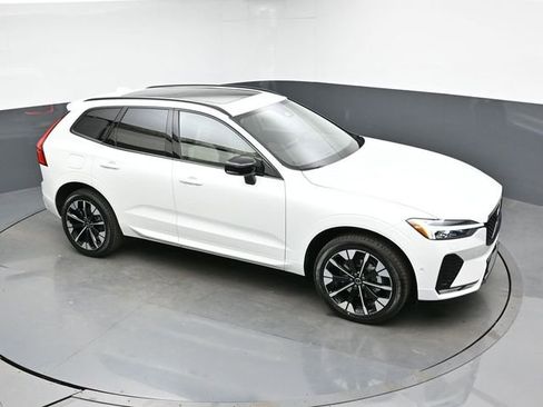 New 2026 Volvo XC60 B5 Plus w/ Protection Package Premier image 47