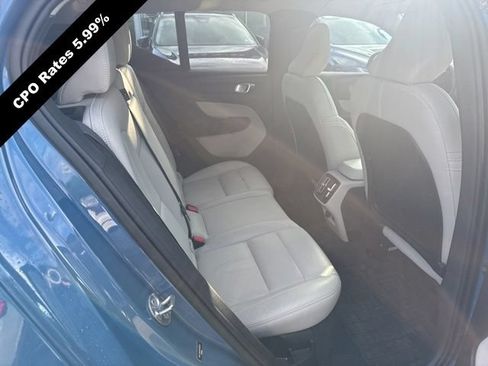 Certified 2023 Volvo XC40 B5 Ultimate w/ Protection Package Premier AWD/4WD image 6