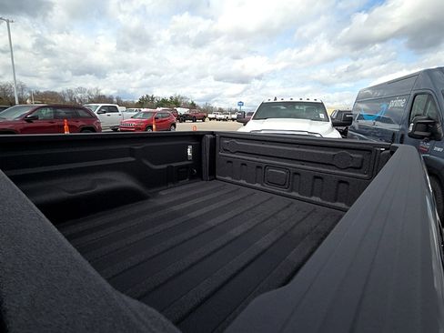 New 2026 Jeep Gladiator Sport image 9