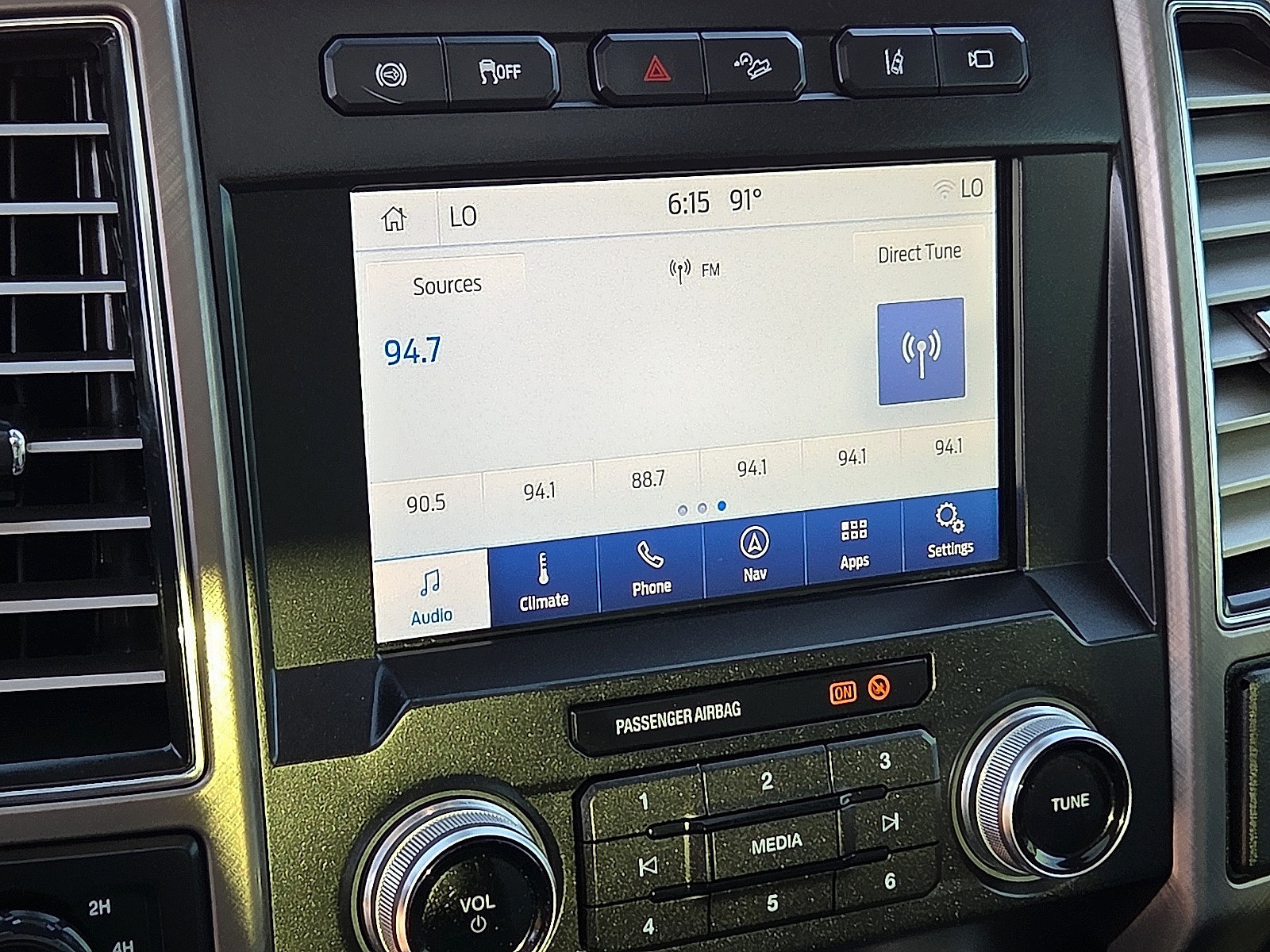 Used 2019 Ford F250 Limited w/ FX4 Off-Road Package AWD/4WD image 19