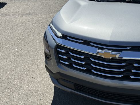 New 2026 Chevrolet Equinox LT w/ Safety and Technology Package AWD/4WD image 40