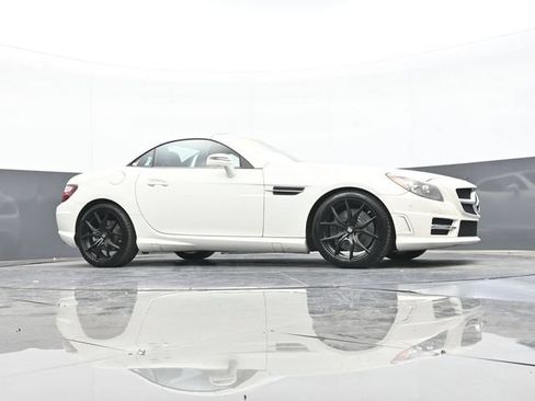 Used 2013 Mercedes-Benz SLK 350 image 47