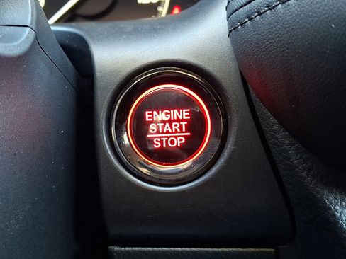 Certified 2023 Honda HR-V LX image 26