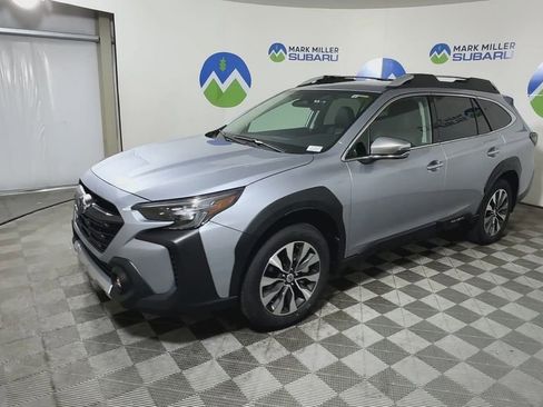 New 2025 Subaru Outback Touring w/ Popular Package #2 image 6