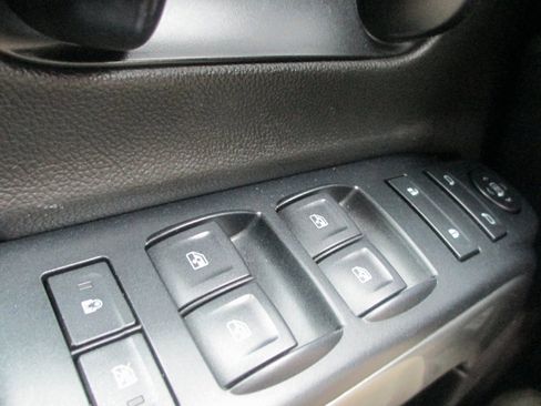 Used 2014 Chevrolet Silverado 1500 LT w/ LT Convenience Package image 19