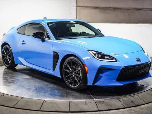 Certified 2023 Toyota GR86 Premium image 3