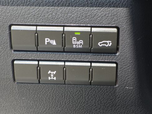 Used 2017 Lexus NX 200t AWD w/ Premium Package image 13
