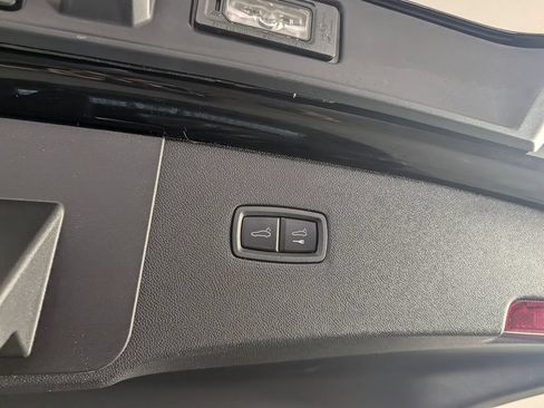 New 2026 Porsche Cayenne GTS AWD/4WD image 18