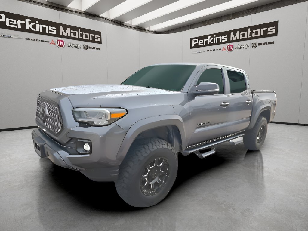 Used 2021 Toyota Tacoma Limited w/ Nightshade Package AWD/4WD image 3