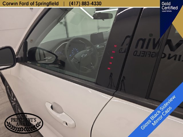 Certified 2022 Ford Escape SEL w/ SEL Stealth AWD Package image 21