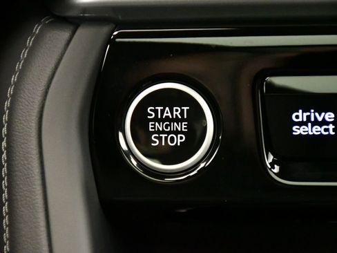 Certified 2025 Audi Q5 Premium Plus w/ Premium Plus image 28