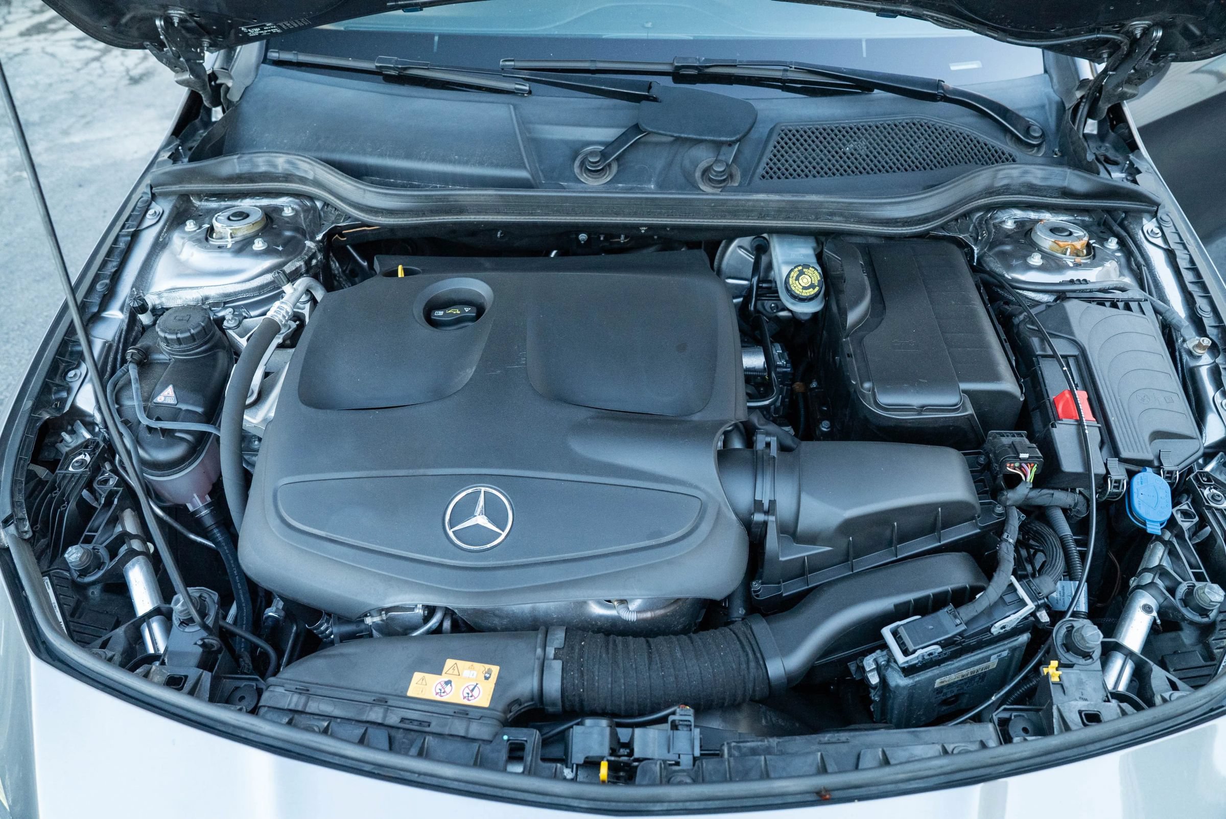 Used 2018 Mercedes-Benz CLA 250 4MATIC image 8