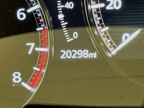 Used 2025 MAZDA CX-30 AWD 2.5 S w/ Preferred Package image 19