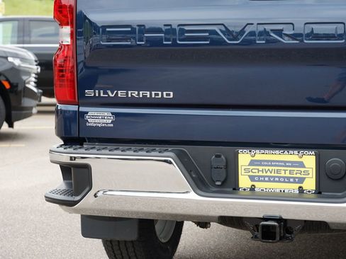 Used 2022 Chevrolet Silverado 1500 LT image 10