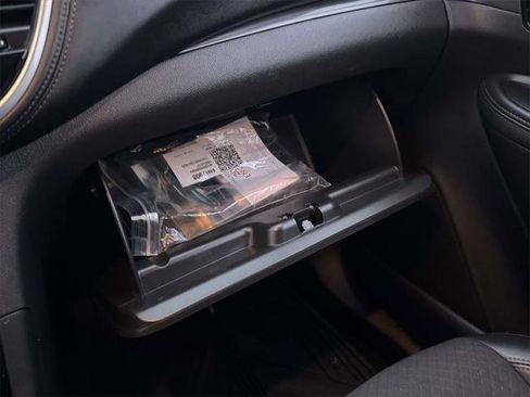 Used 2022 Buick Encore Preferred w/ Safety Package image 30