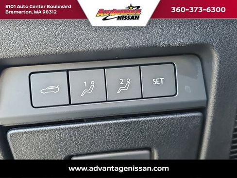 Used 2022 MAZDA MAZDA3 s image 11