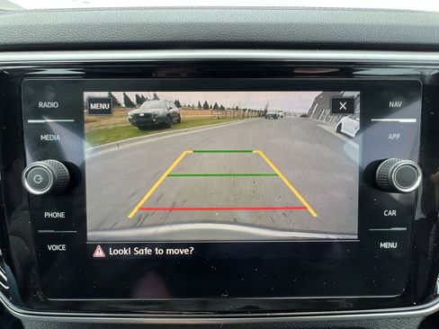 Used 2020 Volkswagen Atlas Cross Sport SEL image 15