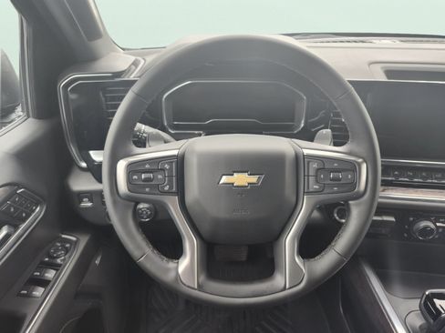 Used 2024 Chevrolet Silverado 1500 LTZ AWD/4WD image 11