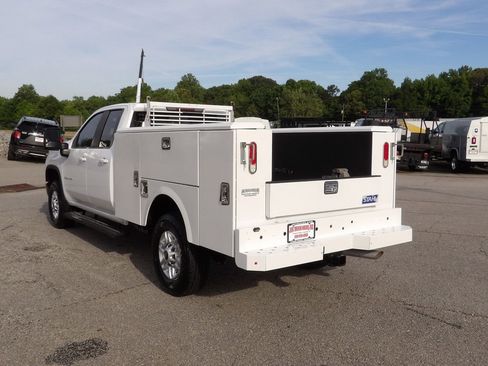 Used 2020 Chevrolet Silverado 2500 LT w/ Convenience Package AWD/4WD image 5